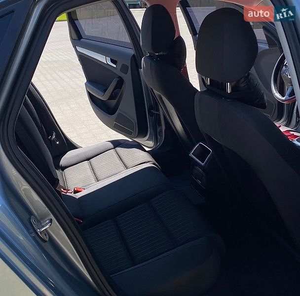 Седан Audi A4 2008 в Житомирі