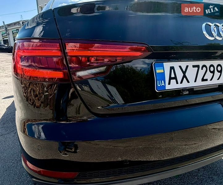 Седан Audi A4 2016 в Харкові