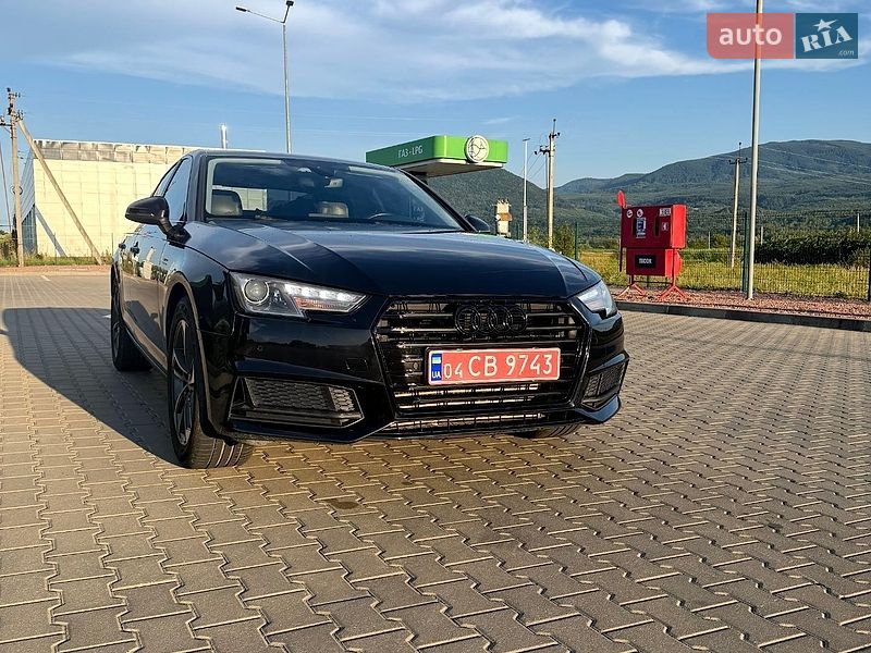 Audi A4, фото з оголошення