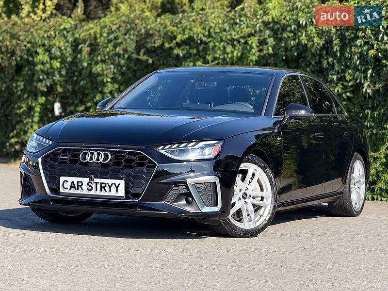 Седан Audi A4 2022 в Стрые