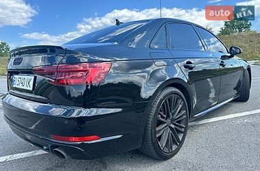 Седан Audi A4 2017 в Полтаві