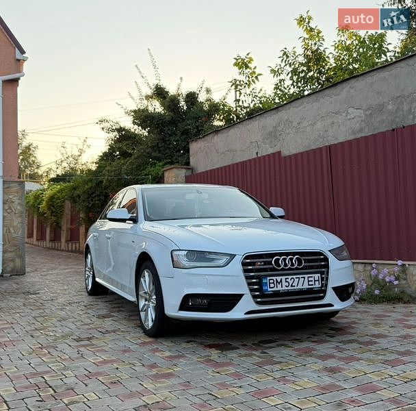 Audi A4 2015