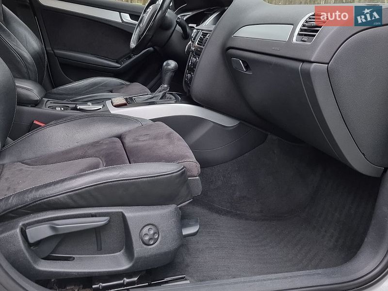 Седан Audi A4 2011 в Сумах