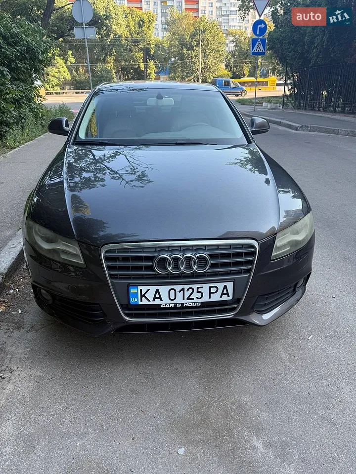2010 Audi A4 - мініатюра 18