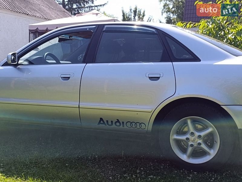 Седан Audi A4 1997 в Дергачах фото 4 Седан Audi A4 1997 в Дергачах