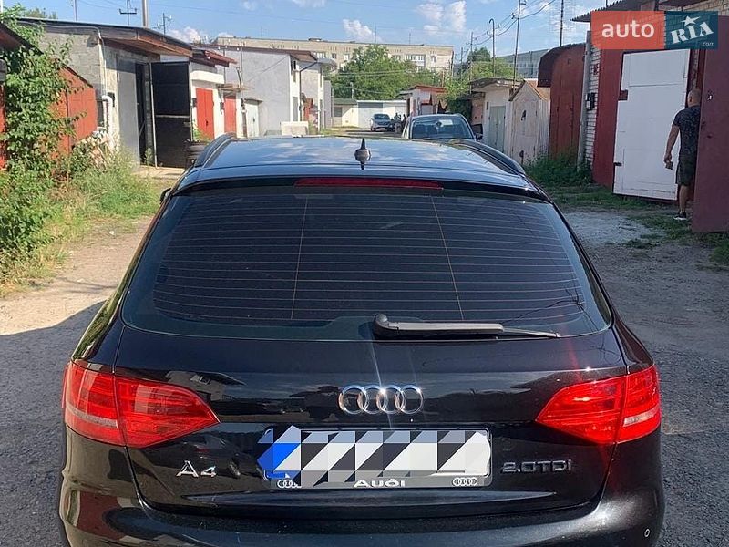 Універсал Audi A4 2011 в Стрию