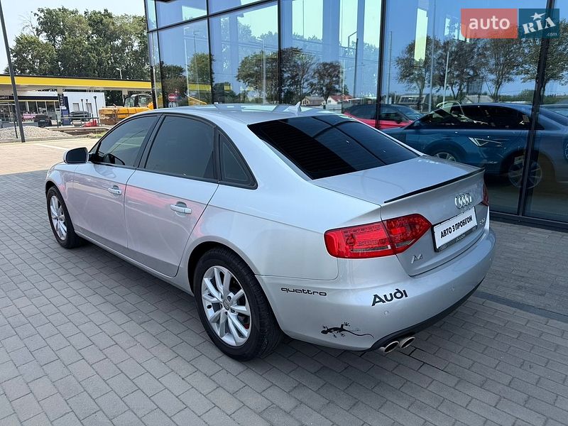 Седан Audi A4 2009 в Киеве