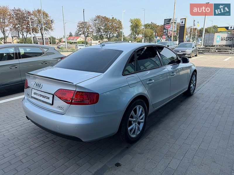 Седан Audi A4 2009 в Киеве