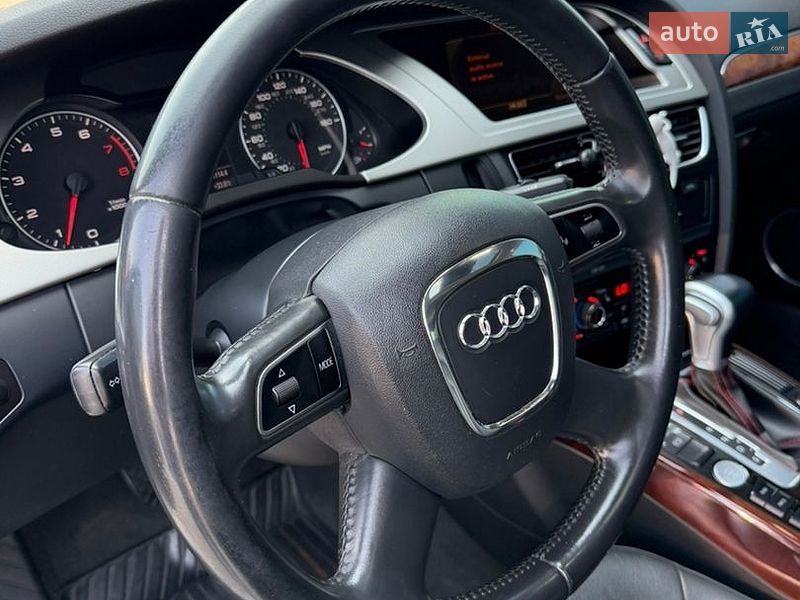 Седан Audi A4 2009 в Киеве