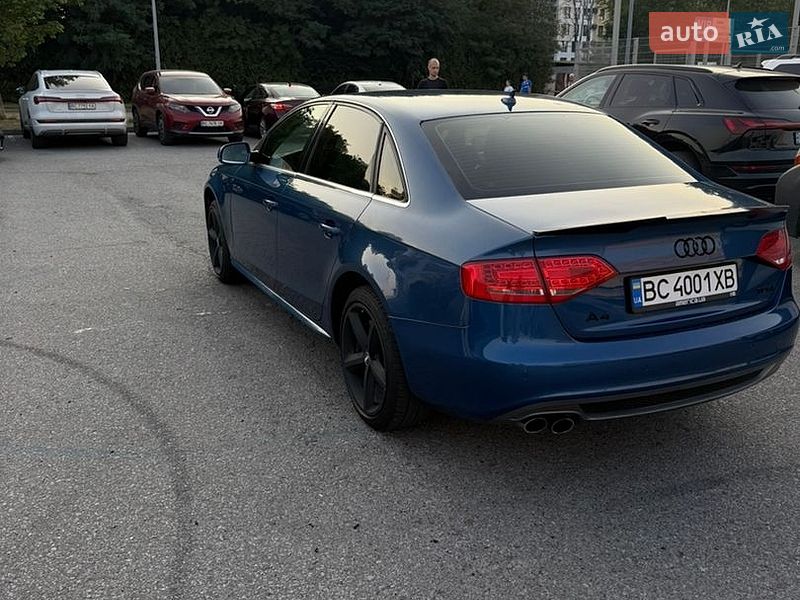 Audi A4 2011