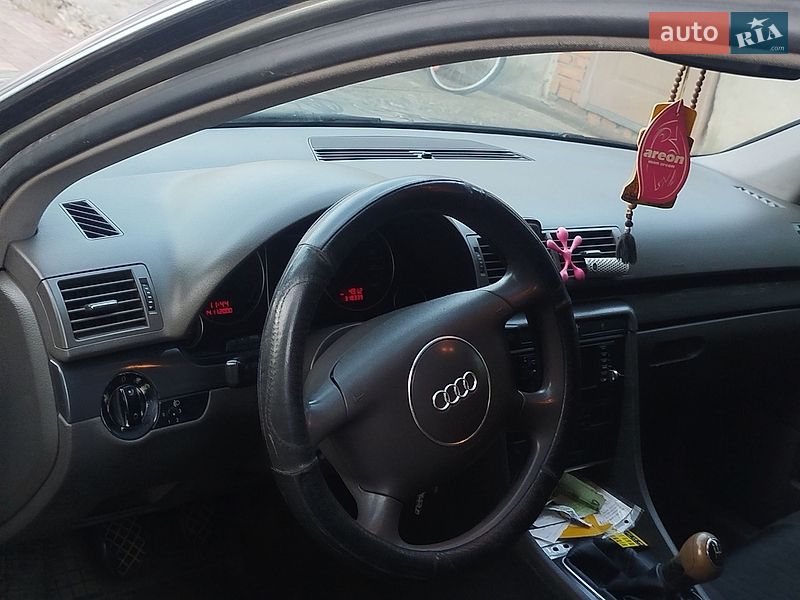 Седан Audi A4 2001 в Глибокій фото 5 Седан Audi A4 2001 в Глибокій