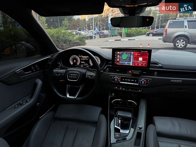 Седан Audi A4 2021 в Києві