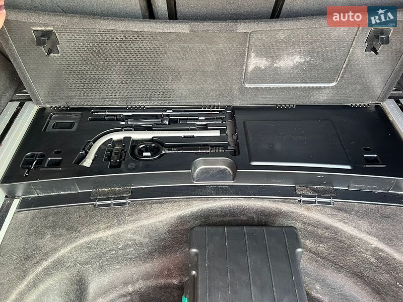 Універсал Audi A4 2011 в Вараші