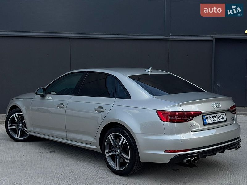 Седан Audi A4 2017 в Киеве