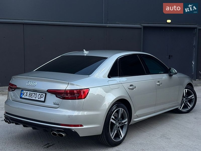 Седан Audi A4 2017 в Киеве