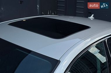 Седан Audi A4 2017 в Киеве
