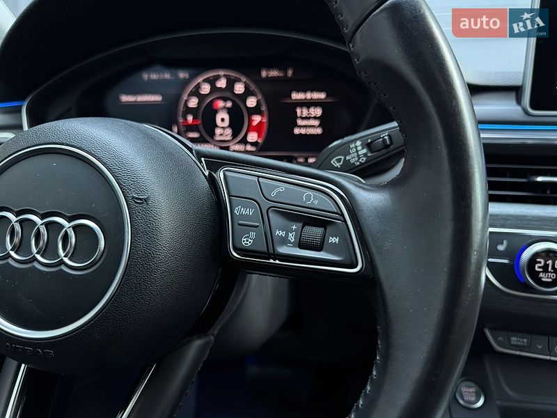 Седан Audi A4 2017 в Киеве