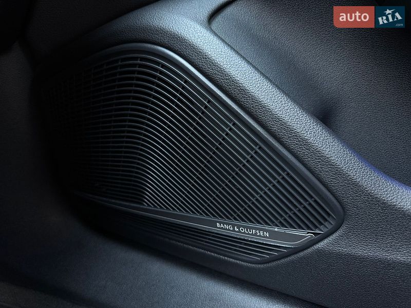 Седан Audi A4 2017 в Киеве