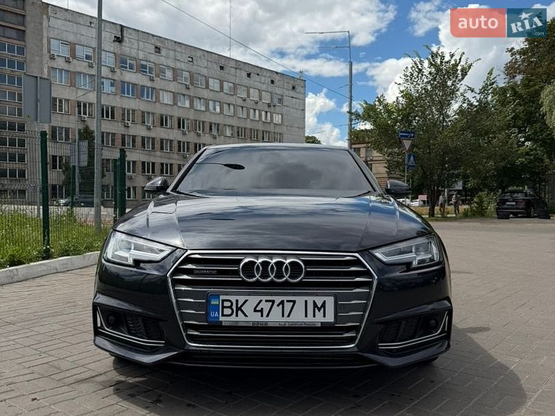 Седан Audi A4 2017 в Києві