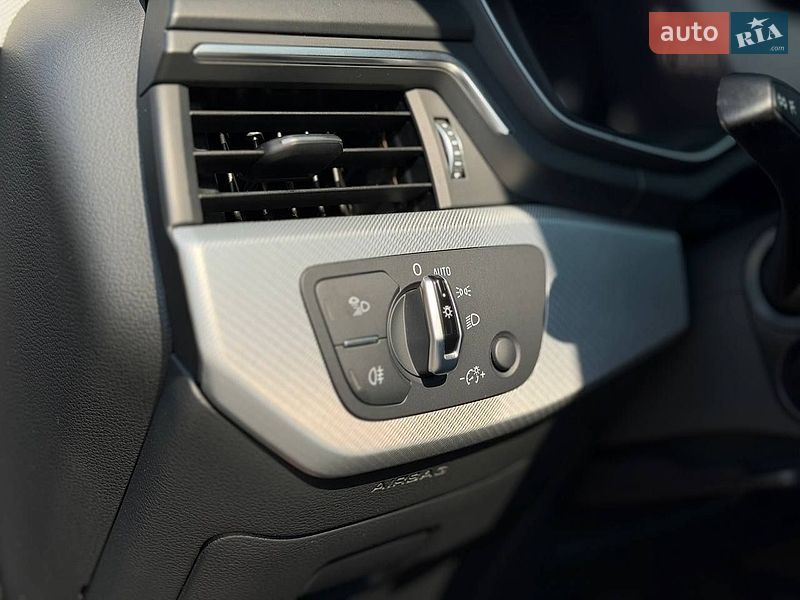 Седан Audi A4 2017 в Киеве фото 12 Седан Audi A4 2017 в Киеве