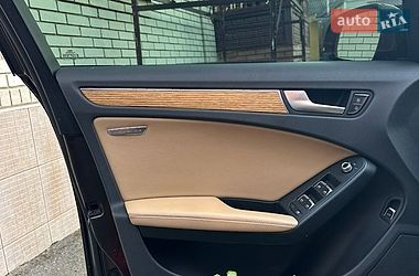 Седан Audi A4 2013 в Києві