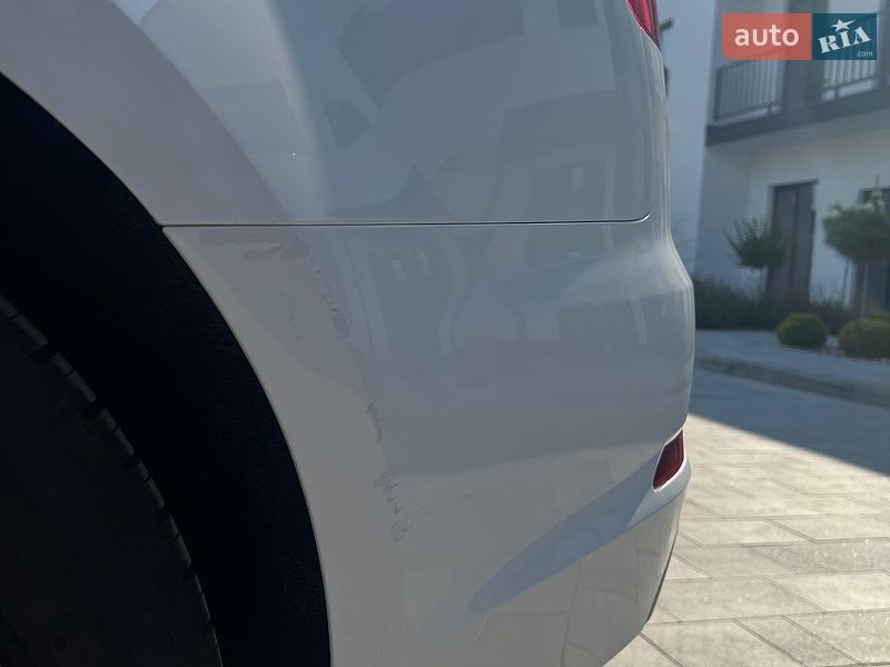 Седан Audi A4 2016 в Вараші фото 11 Седан Audi A4 2016 в Вараші