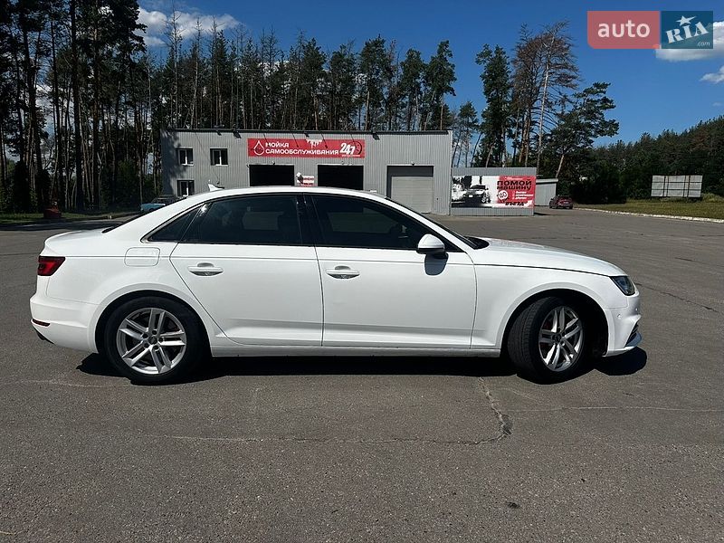 Audi A4 2016
