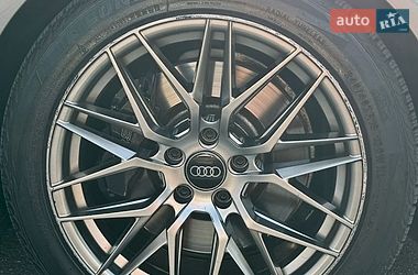 Седан Audi A4 2014 в Одесі