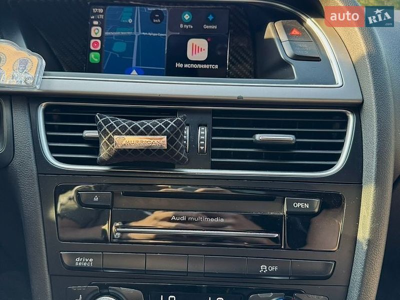 Седан Audi A4 2014 в Одесі