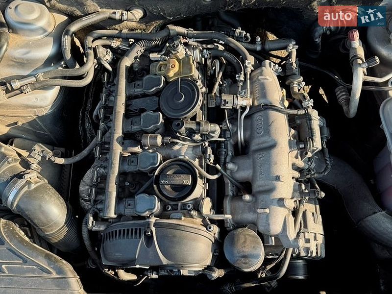 Седан Audi A4 2014 в Одесі