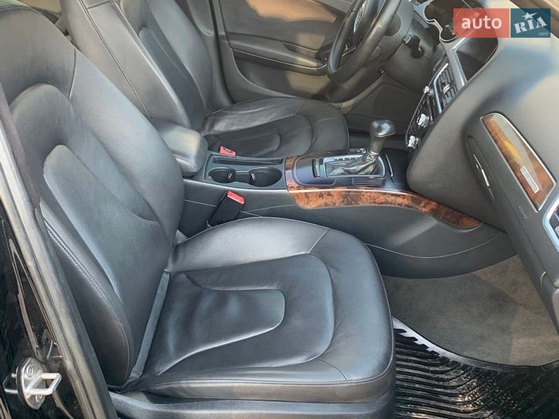 Седан Audi A4 2013 в Харькове
