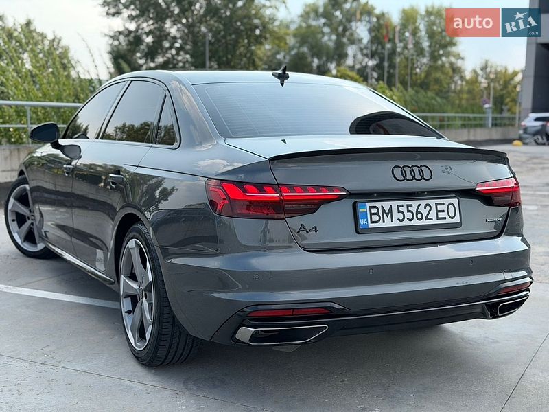Седан Audi A4 2023 в Києві