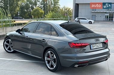 Седан Audi A4 2023 в Києві