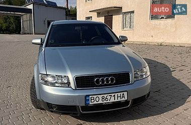 Седан Audi A4 2002 в Борщеве