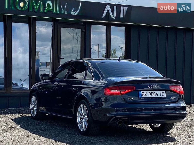 Седан Audi A4 2013 в Рівному