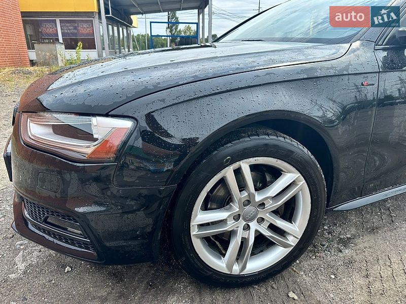Седан Audi A4 2015 в Києві