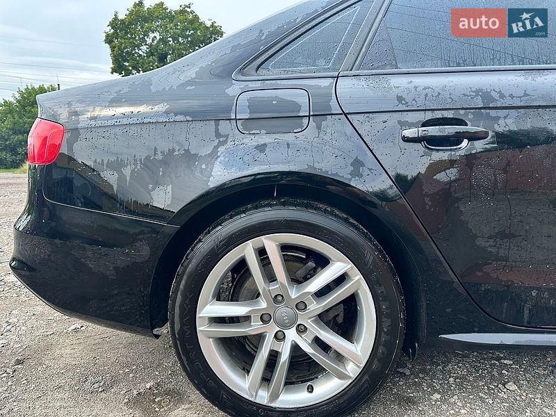 Седан Audi A4 2015 в Києві