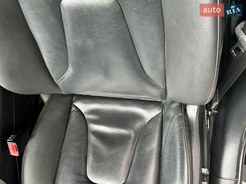 Седан Audi A4 2015 в Києві