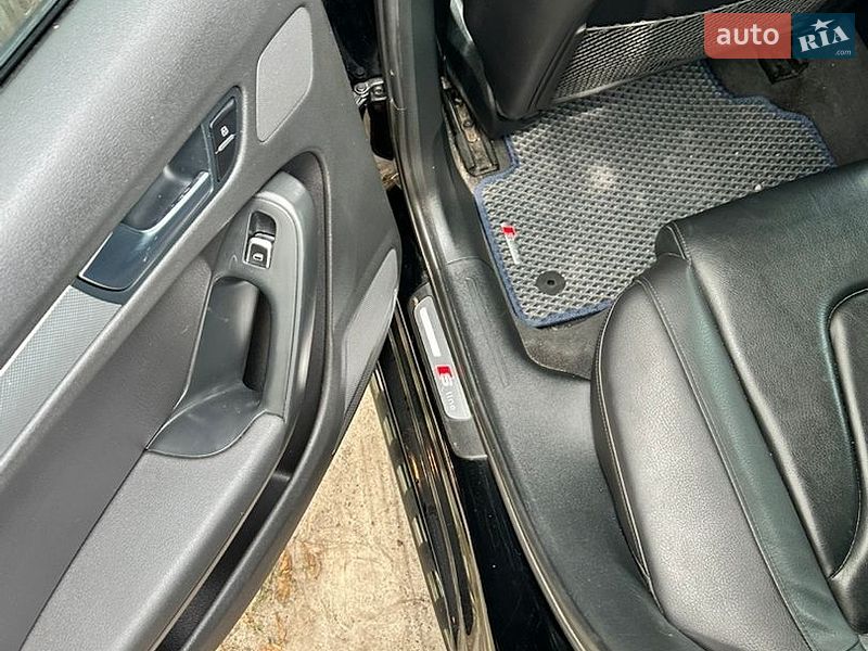 Седан Audi A4 2015 в Києві