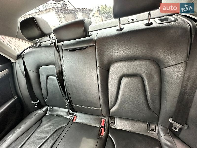 Седан Audi A4 2015 в Києві