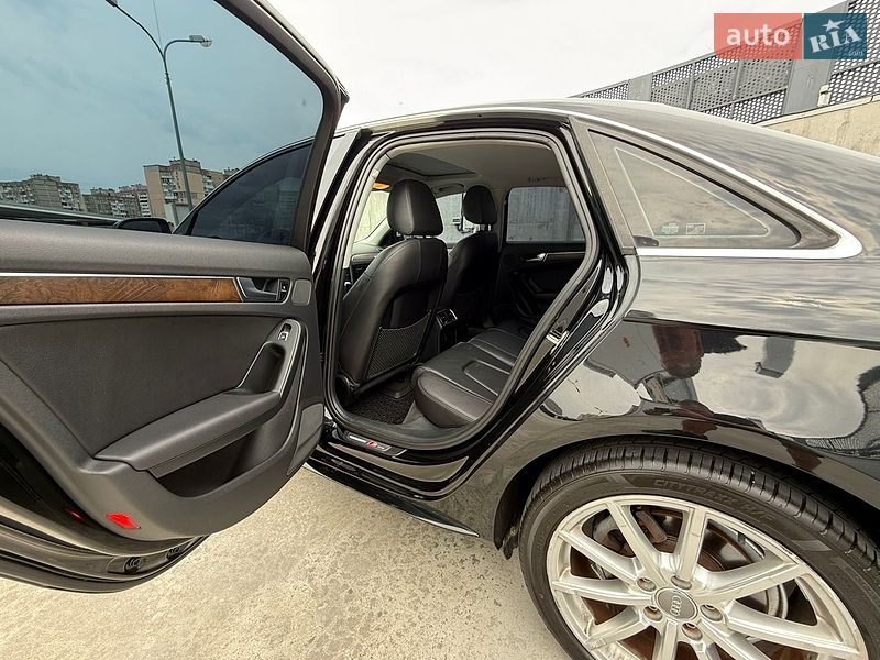 Седан Audi A4 2016 в Києві