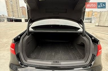 Седан Audi A4 2016 в Києві