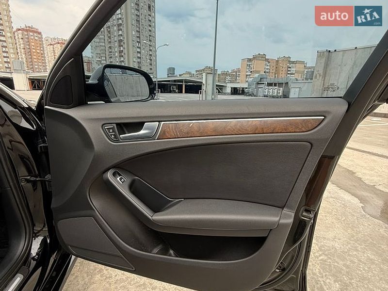 Седан Audi A4 2016 в Києві