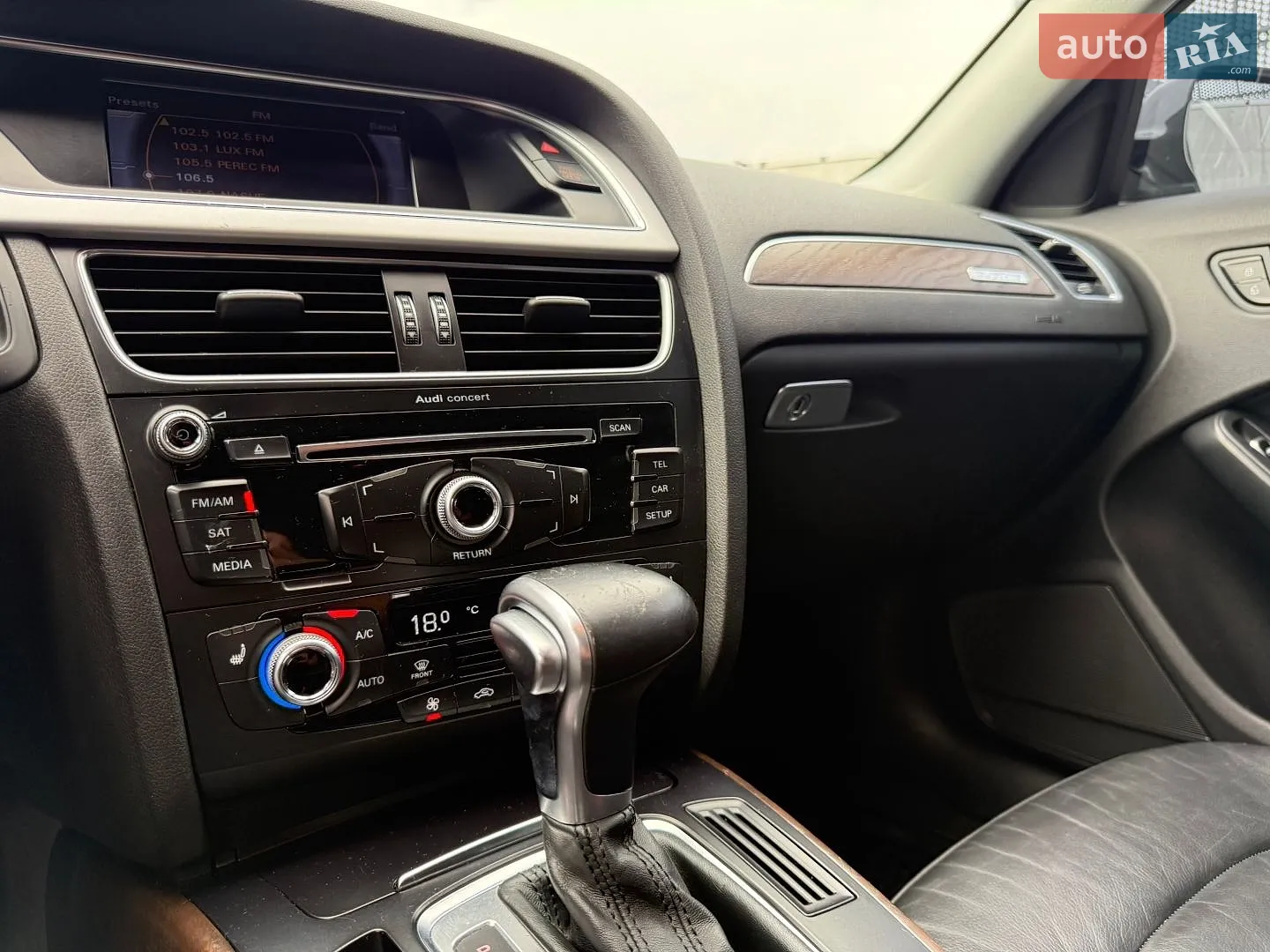 2016 Audi A4 - мініатюра 38