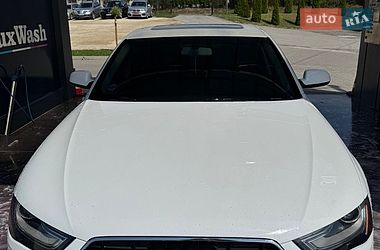 Седан Audi A4 2014 в Шумську