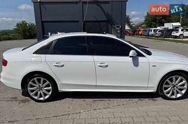 Седан Audi A4 2014 в Шумську