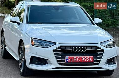 Седан Audi A4 2021 в Рівному
