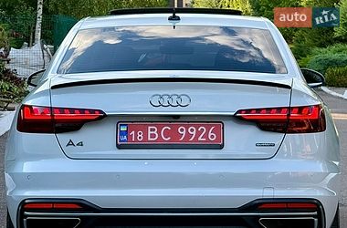Седан Audi A4 2021 в Рівному
