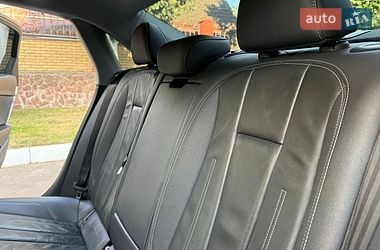 Седан Audi A4 2021 в Рівному