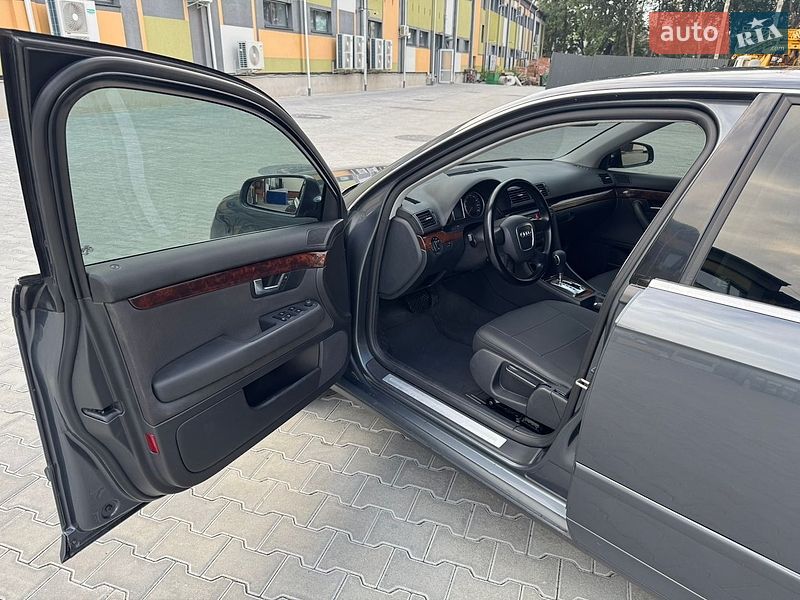 Седан Audi A4 2006 в Коломиї